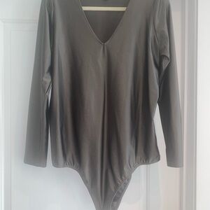 Torrid Gray Long Sleeve Bodysuit​